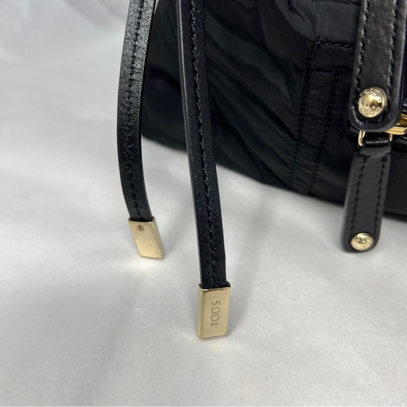 Tod’s Pashmy Media D-Bag in Beautiful Condition. - Picture 6 of 14